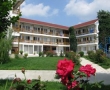 Hostel White Inn Costinesti | Rezervari Hostel White Inn